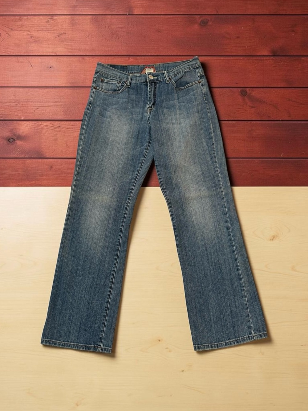 Lucky Brand Distressed Jeans Easy Rider Womens Size 10 / 30 X 33 Blue Bootcut - Picture 1 of 16